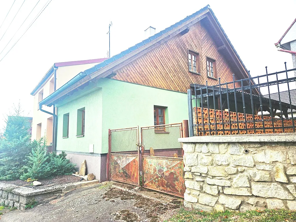 Pronájem rodinného domu 100 m², pozemek 120 m²